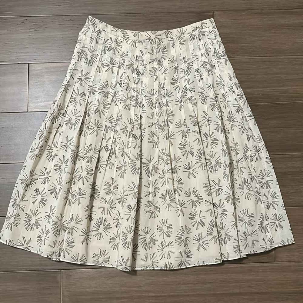 Akris Punto skirt size 4